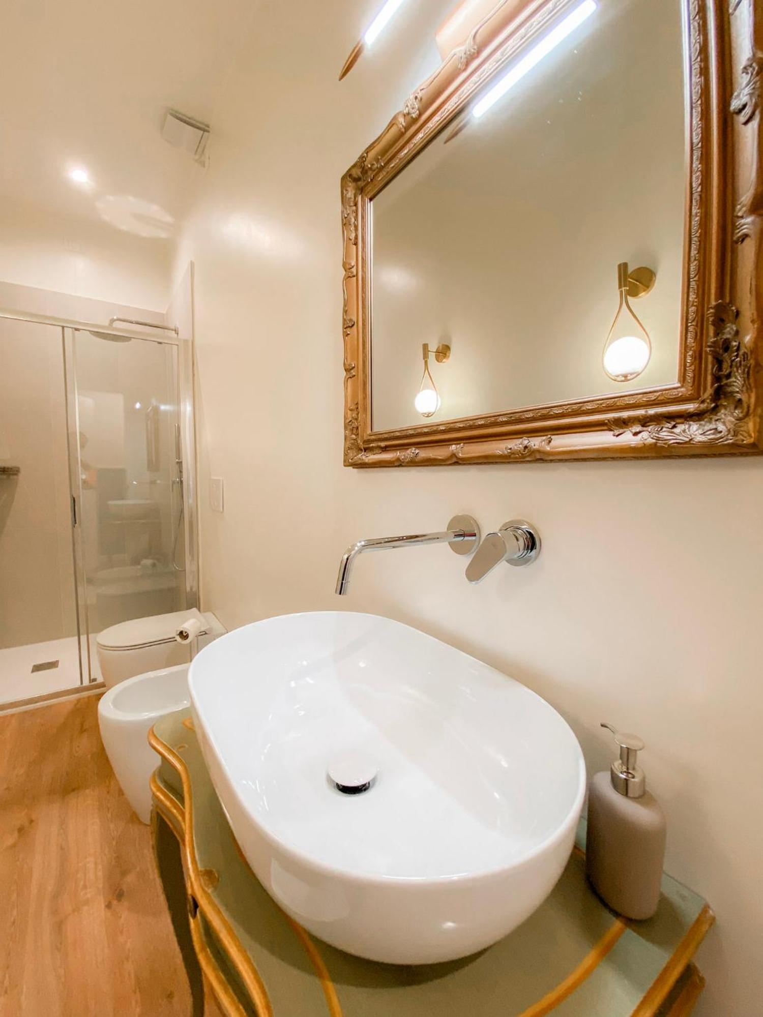 San Polo Luxury Suites In Venezia Esterno foto