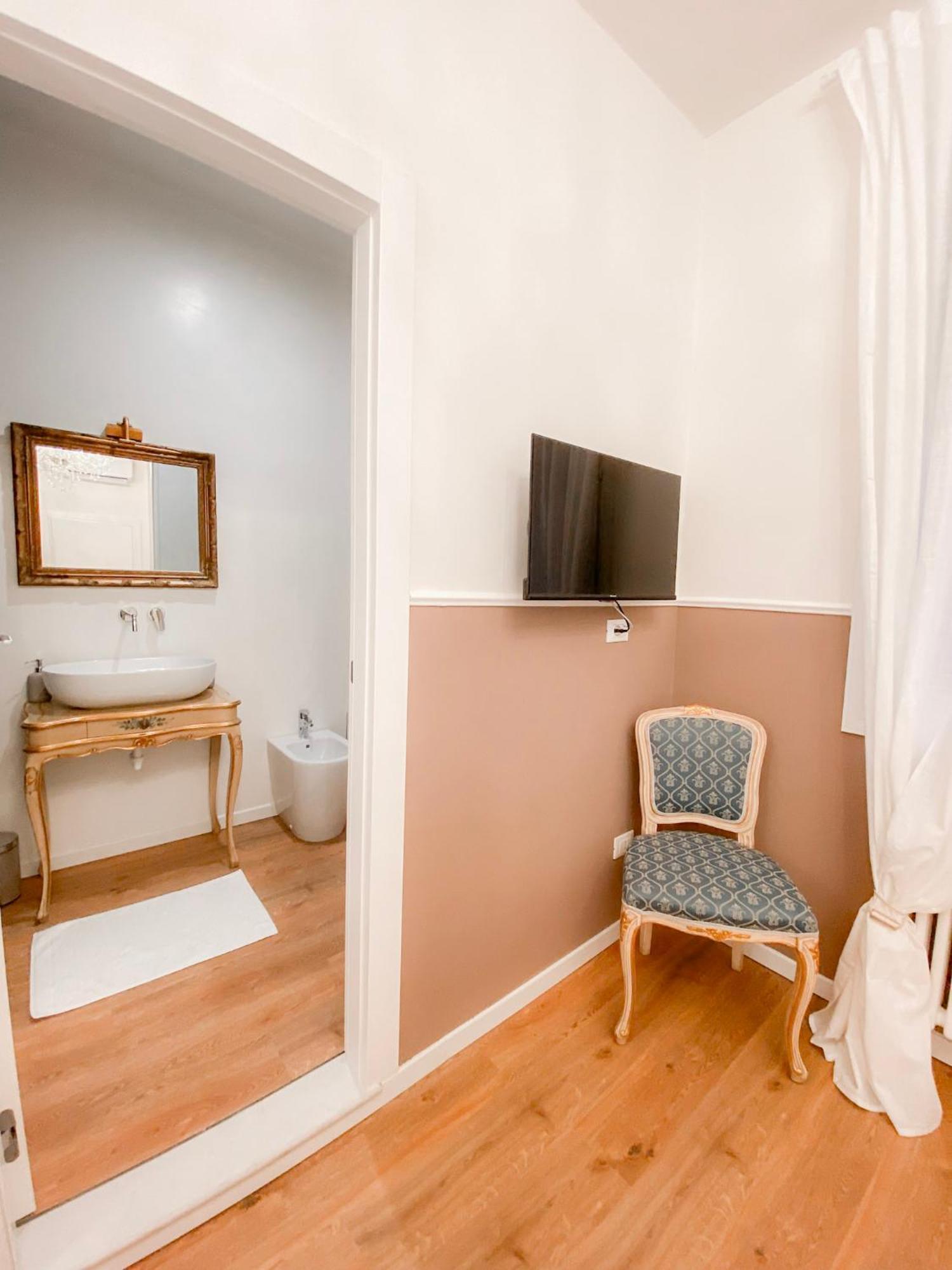 San Polo Luxury Suites In Venezia Esterno foto