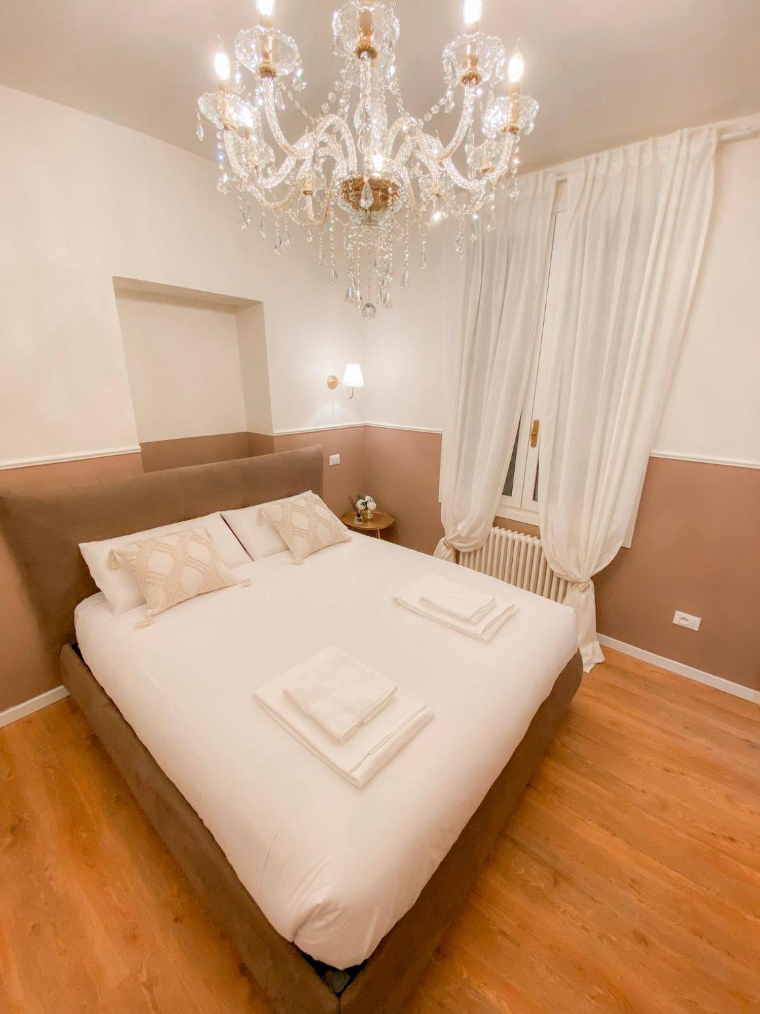 San Polo Luxury Suites In Venezia Esterno foto