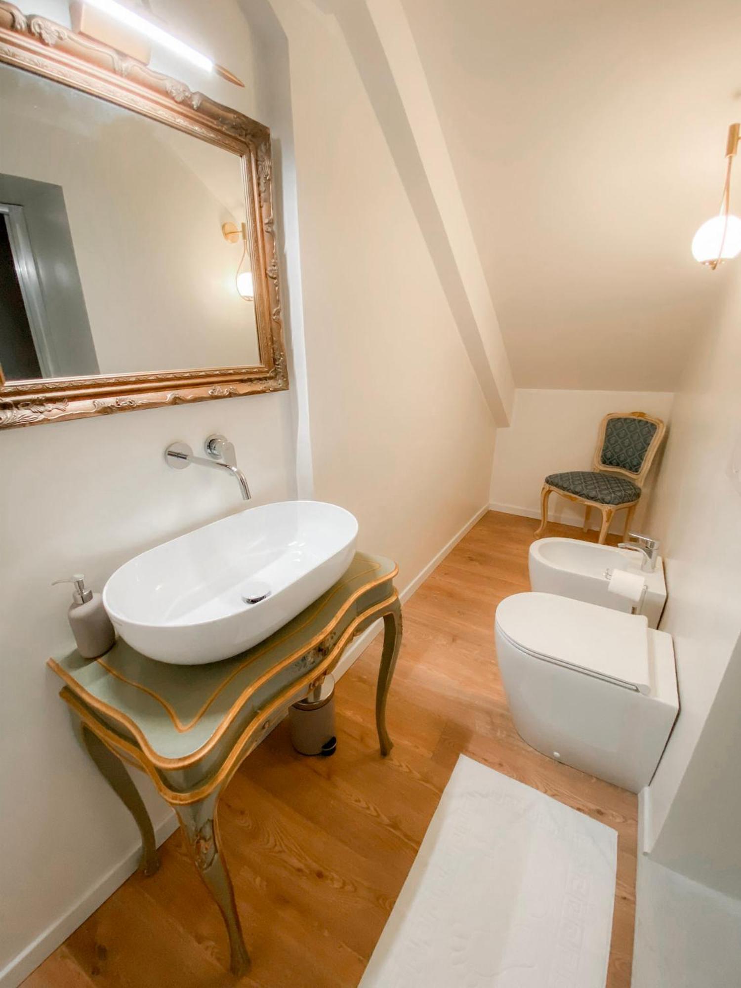 San Polo Luxury Suites In Venezia Esterno foto