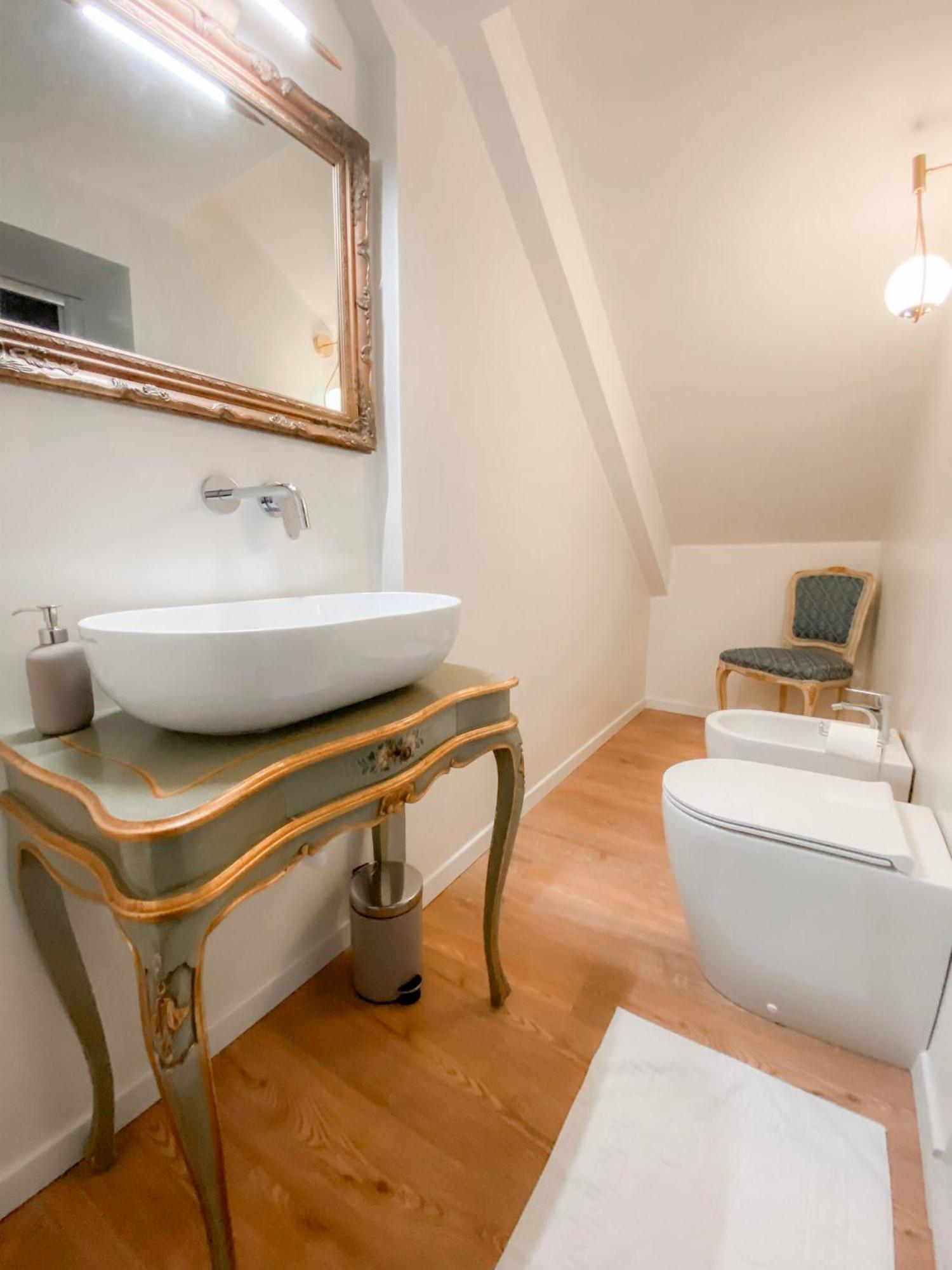 San Polo Luxury Suites In Venezia Esterno foto